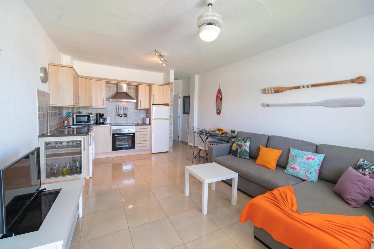 El Varadero Grande Terrasse Ensoleillee Face A La Mer Apartman Puerto de Santiago  Kültér fotó