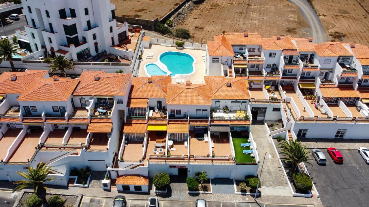 El Varadero Grande Terrasse Ensoleillee Face A La Mer Apartman Puerto de Santiago  Kültér fotó